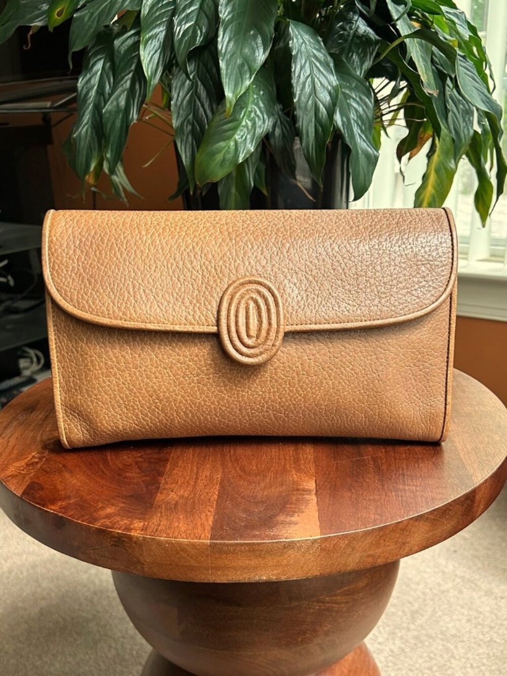 YSL CLUTCH LEATHER YVES SAINT LAURENT, British Tan